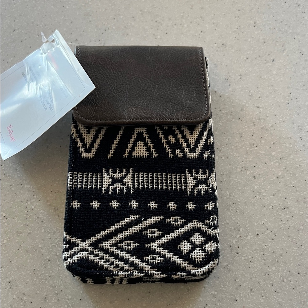 Thirty one phone purse
